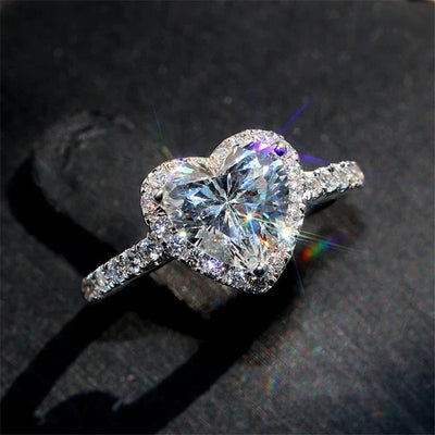 Luxury Silver Color Heart Ring