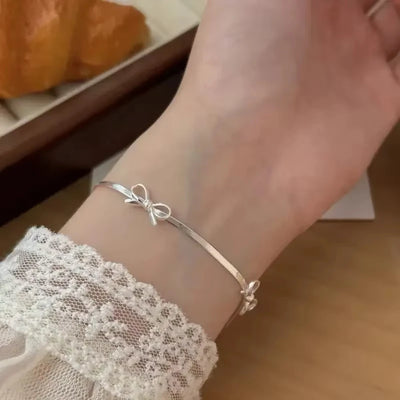 Silver Color Bow bracelet