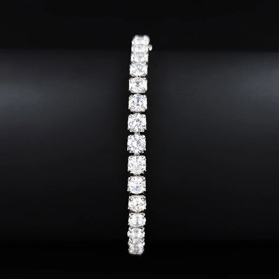 New Luxury Silver Color on Hand 4MM 17CM