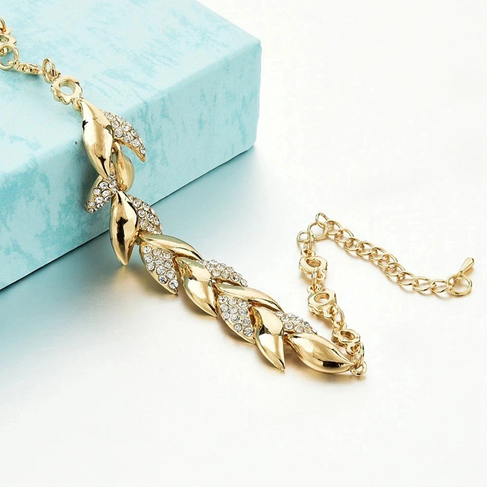 925 Sterling Silver New Arrival Elegant Crystal Statement Bracelet